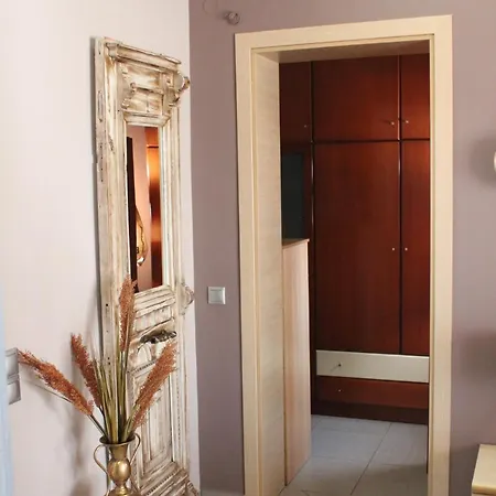 Minore Βίλα Πρίνος