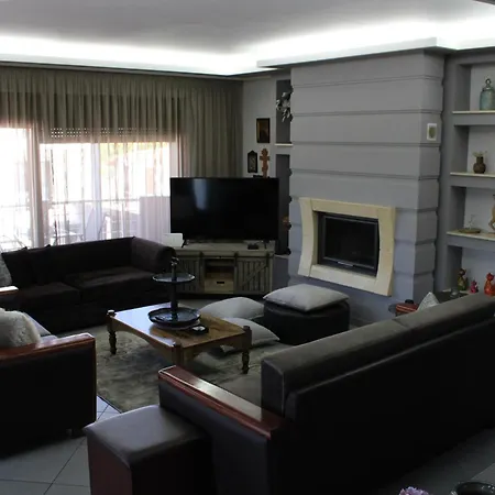 Minore Βίλα Πρίνος