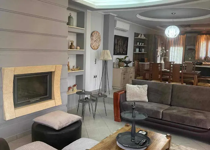 Minore Villa Prínos